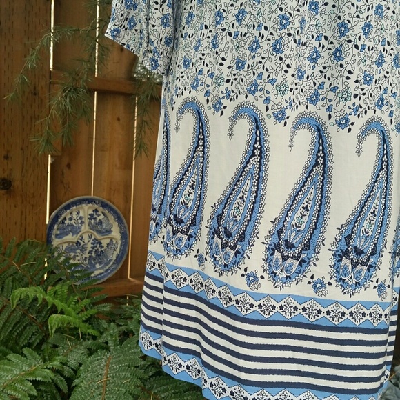 Flowery paisley dress - Picture 3 of 6